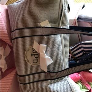 Seersucker Duffle Bag Mud Pie NWT Blue and beauty